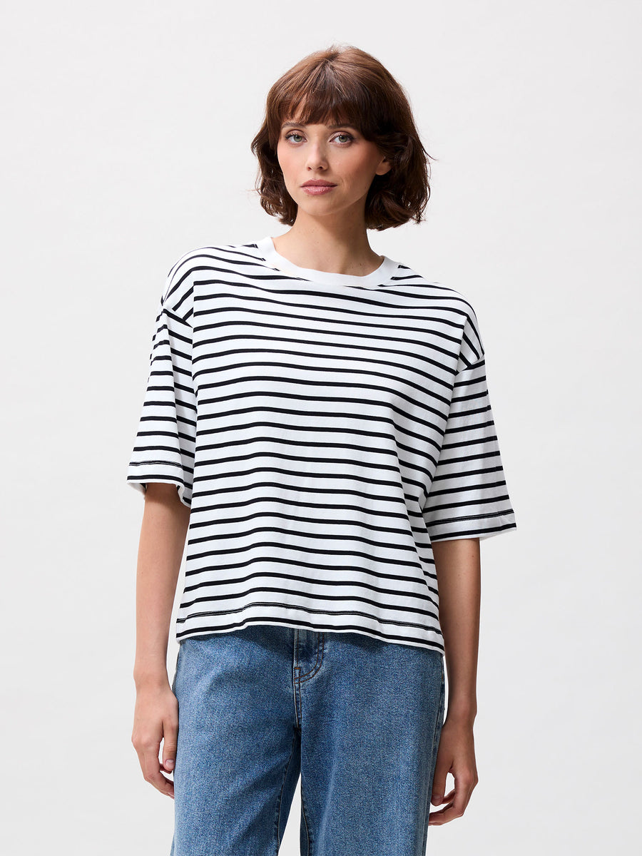 Loose Fit Striped Tshirt van Catwalk Junkie, kleur Black