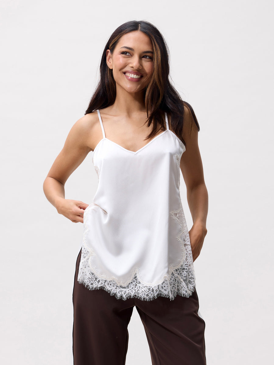 Lace Spaghetti Top van Catwalk Junkie, kleur Cream