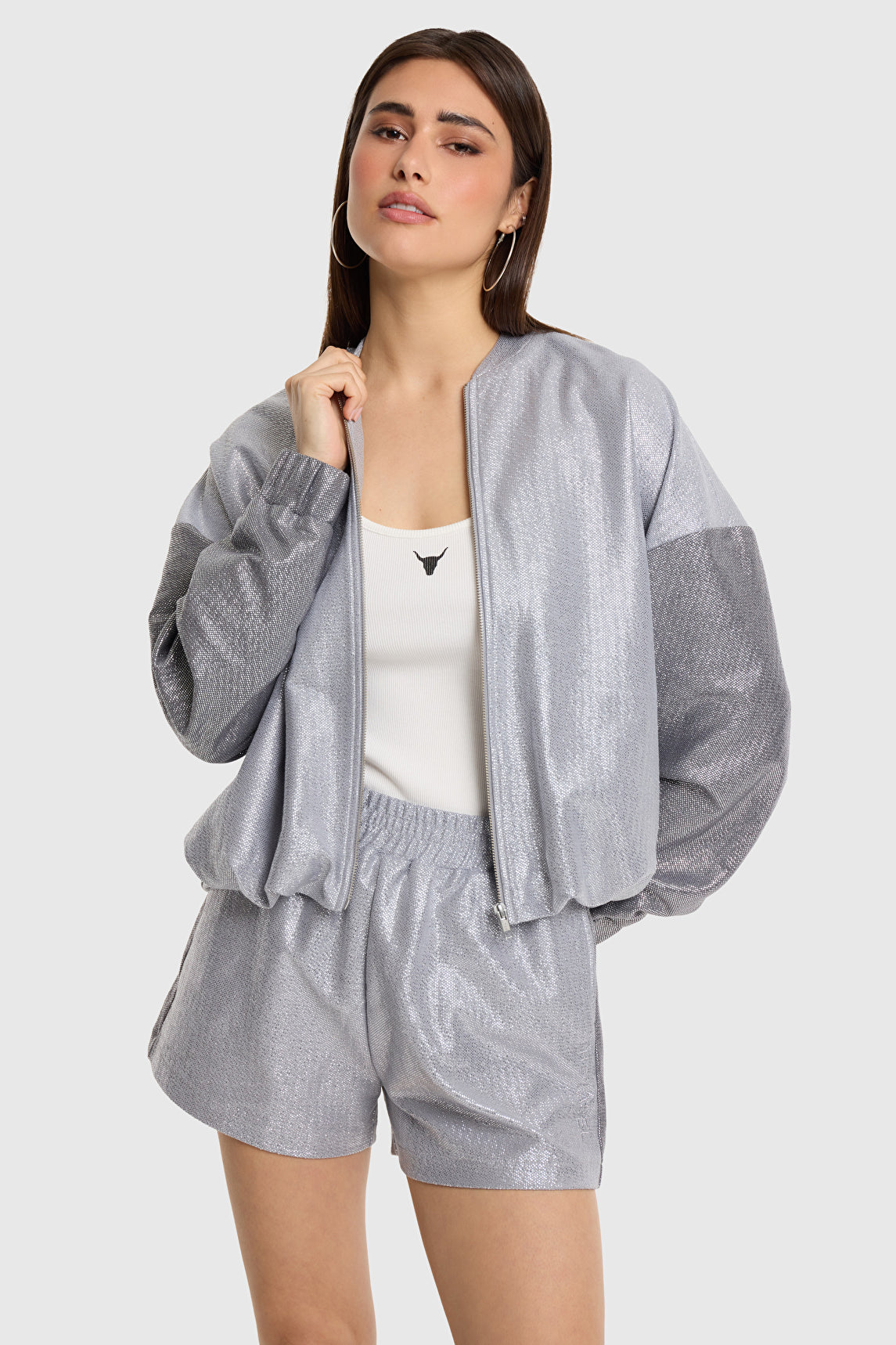 Ladies Knitted Foil Shorts van ALIX The Label, kleur Light Grey