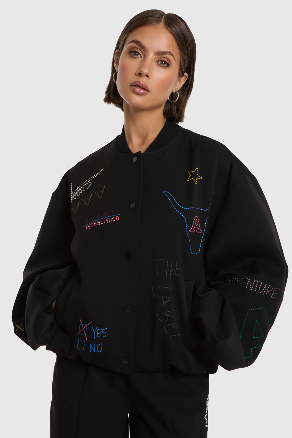 Ladies Woven Artwork Bomber van ALIX The Label, kleur Black