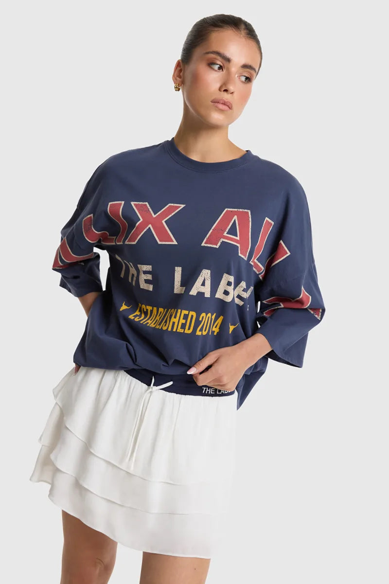 Ladies Knitted Big Alix T-Shirt van ALIX The Label, kleur Navy