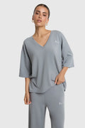 Ladies Knitted Scuba V-Neck Top van ALIX The Label, kleur Light Grey