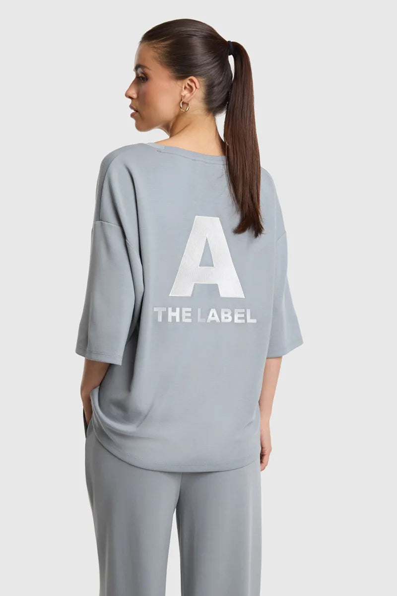 Ladies Knitted Scuba V-Neck Top van ALIX The Label, kleur Light Grey