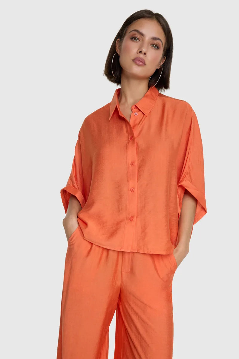 Ladies Woven Irregular Oversized Blouse van ALIX The Label, kleur Soft Orange