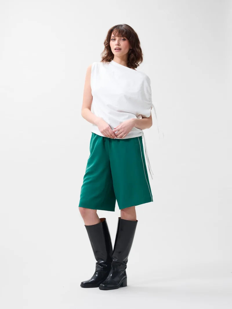 Asymetric Strap Top van Catwalk Junkie, kleur Off White