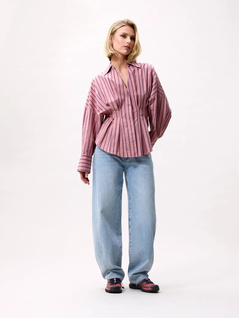 Blouse With Waist Pleats van Catwalk Junkie, kleur Pink Sky