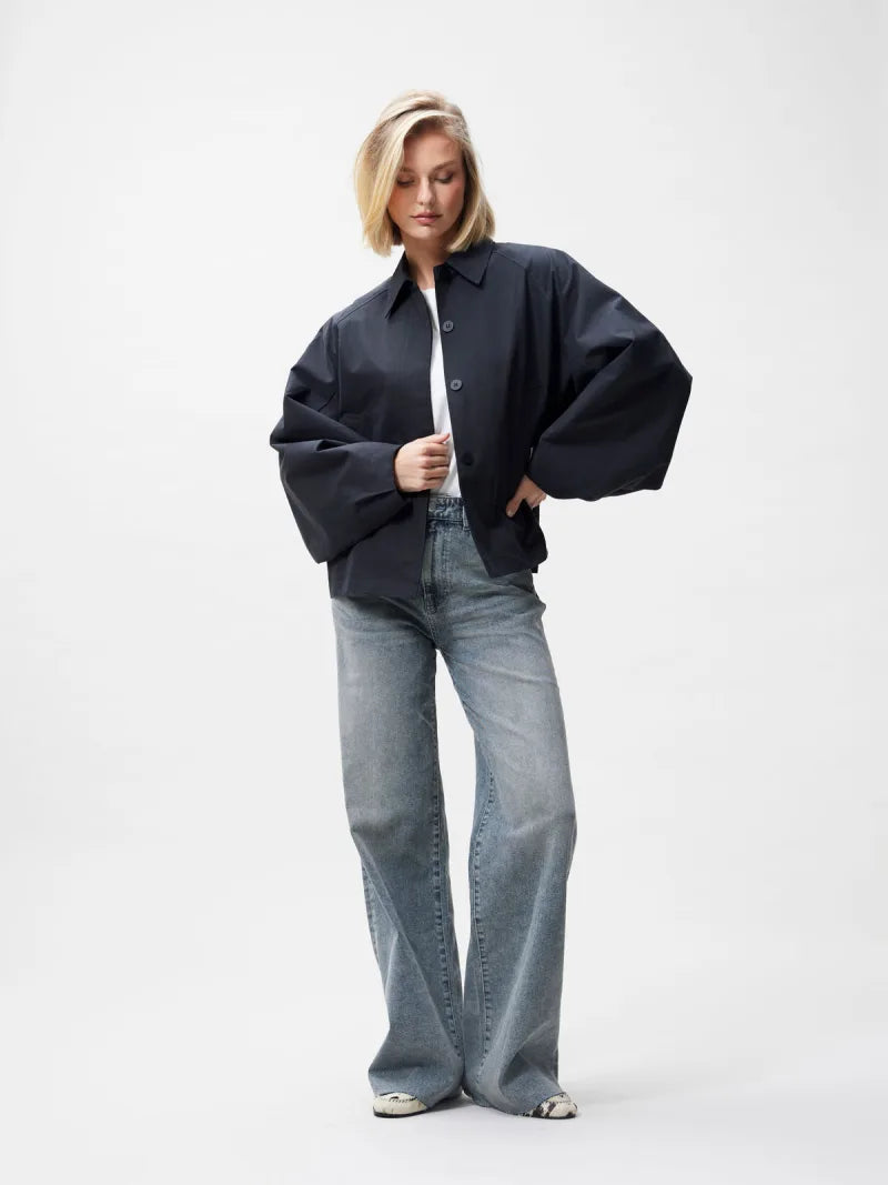 Cape Jacket van Catwalk Junkie, kleur Black