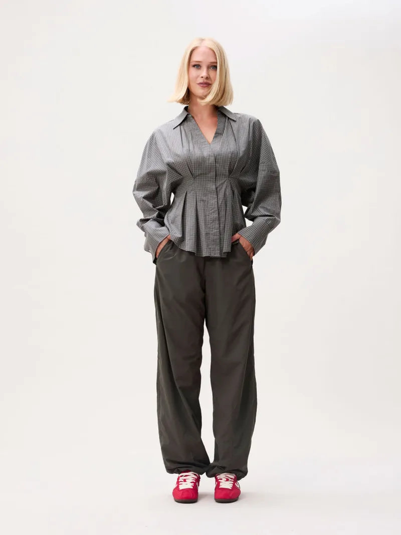 Check Blouse With Waist Pleats van Catwalk Junkie, kleur Dark Green