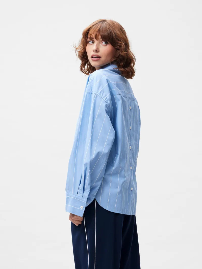 Double Placket Blouse van Catwalk Junkie, kleur Riviera