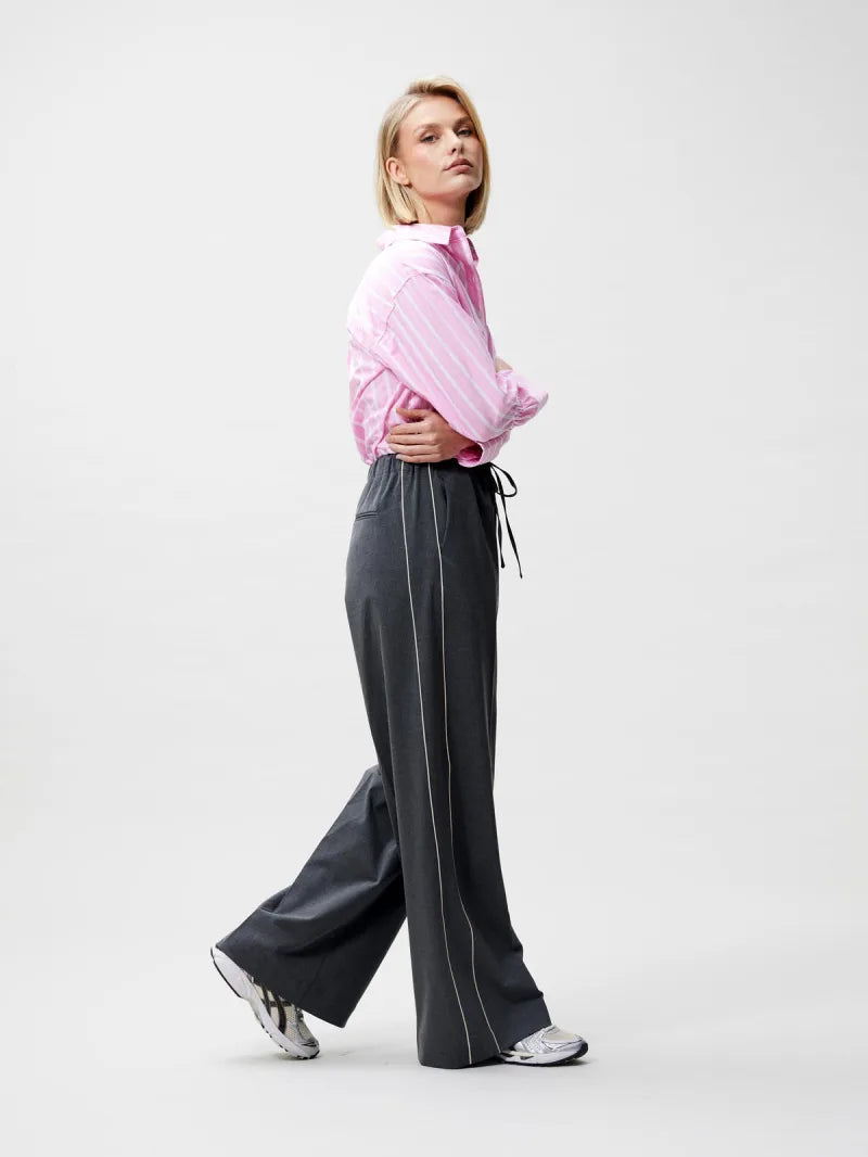 Jogger Trousers With Piping van Catwalk Junkie, kleur Dark Grey Melange