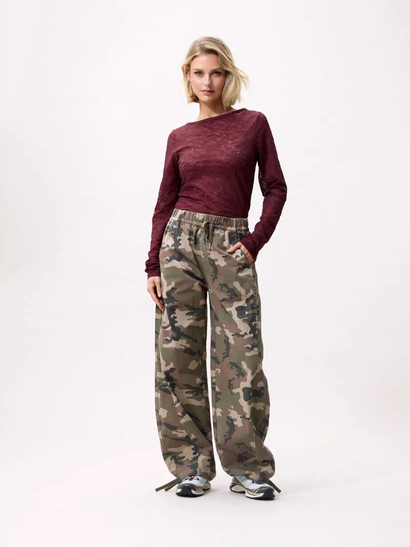 Lace Long Sleeve van Catwalk Junkie, kleur Merlot
