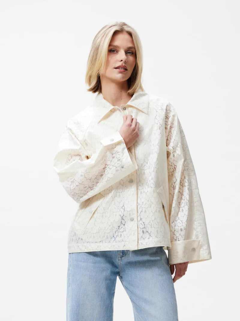 Laced Raincoat van Catwalk Junkie, kleur Ecru
