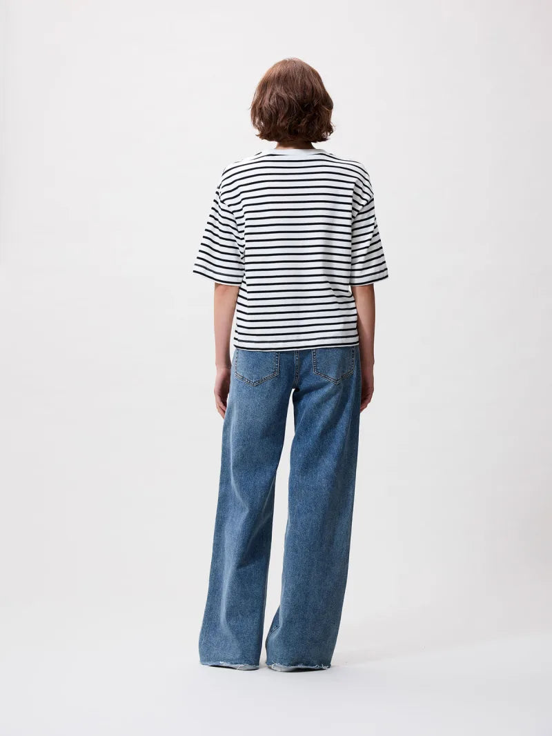 Loose Fit Striped Tshirt van Catwalk Junkie, kleur Black