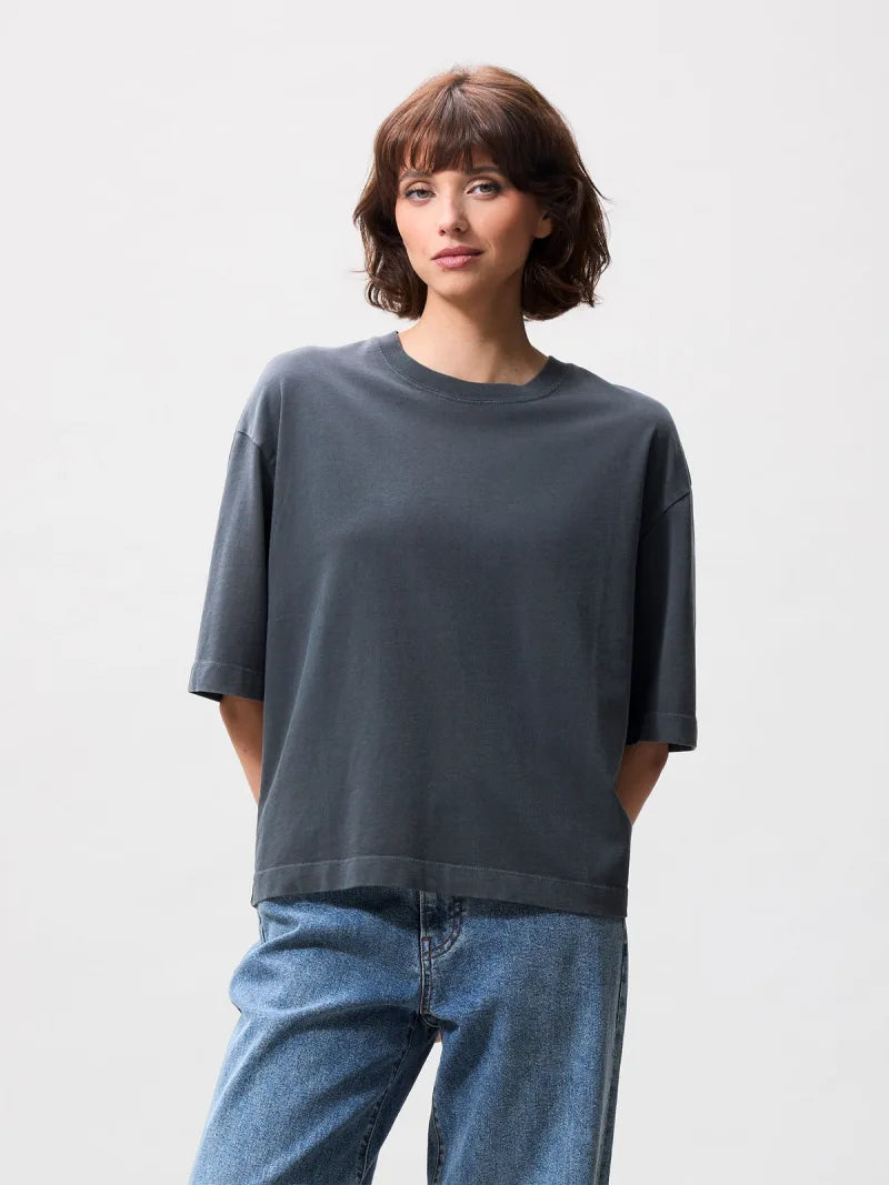 Loose Fit Tee van Catwalk Junkie, kleur Carbon