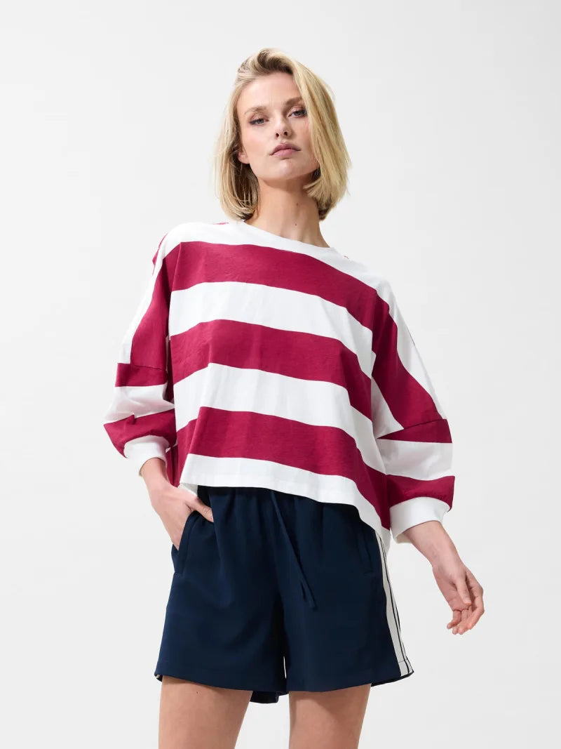 Oversized Bold Striped Tshirt van Catwalk Junkie, kleur Cranberry Juice