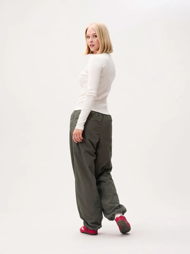 Parachute Trousers With Fleece Inside van Catwalk Junkie, kleur Green
