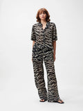Tiger Short Sleeve Blouse van Catwalk Junkie, kleur Black