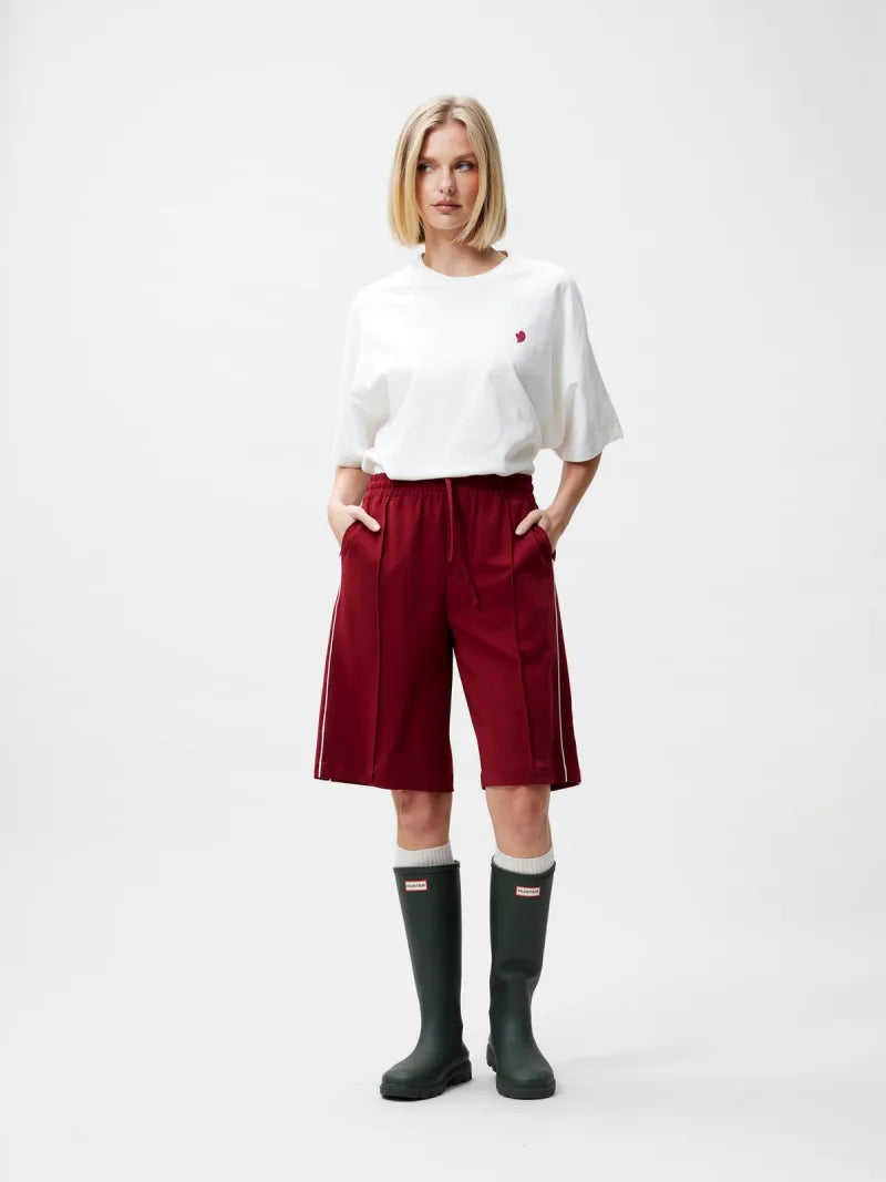 Tracksuit Bermuda With Piping van Catwalk Junkie, kleur Rhubarb