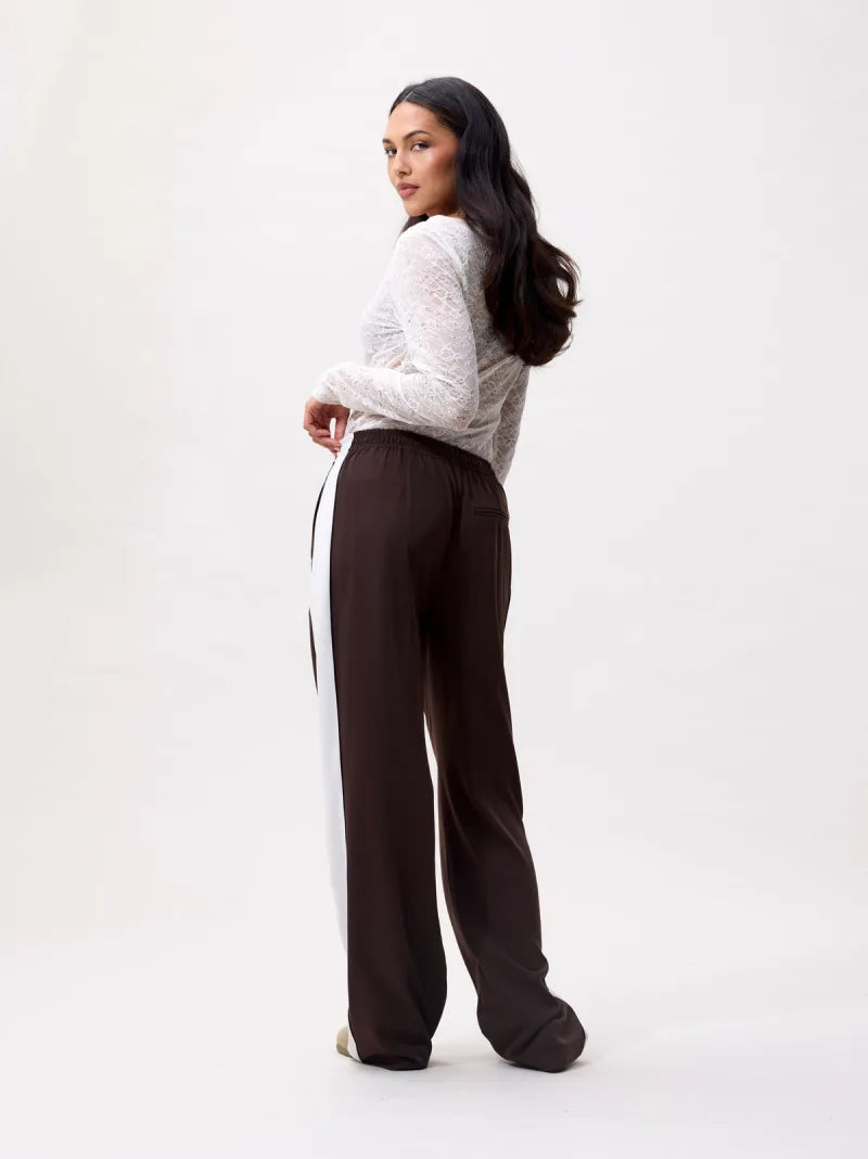 Tracksuit With Piping van Catwalk Junkie, kleur Coffee Bean