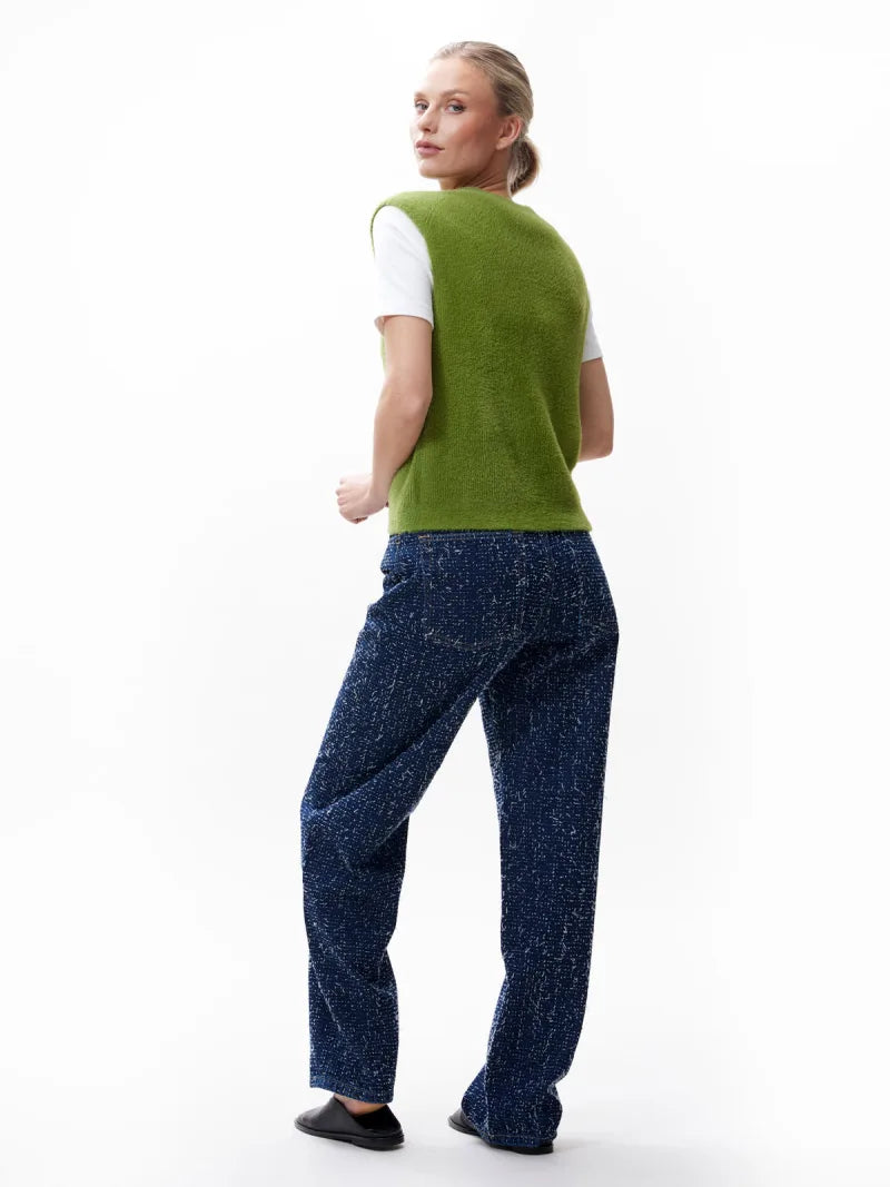 Vneck Fuzzy Spencer van Catwalk Junkie, kleur Grashopper