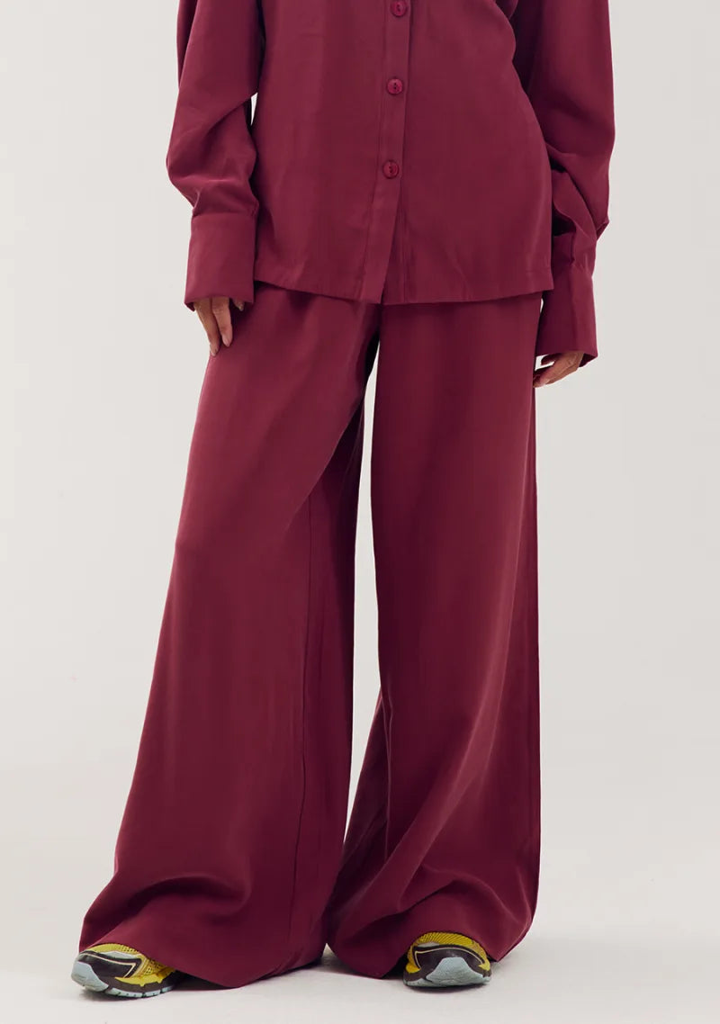 Meike-Pants van Harper & Yve, kleur Rumba Red