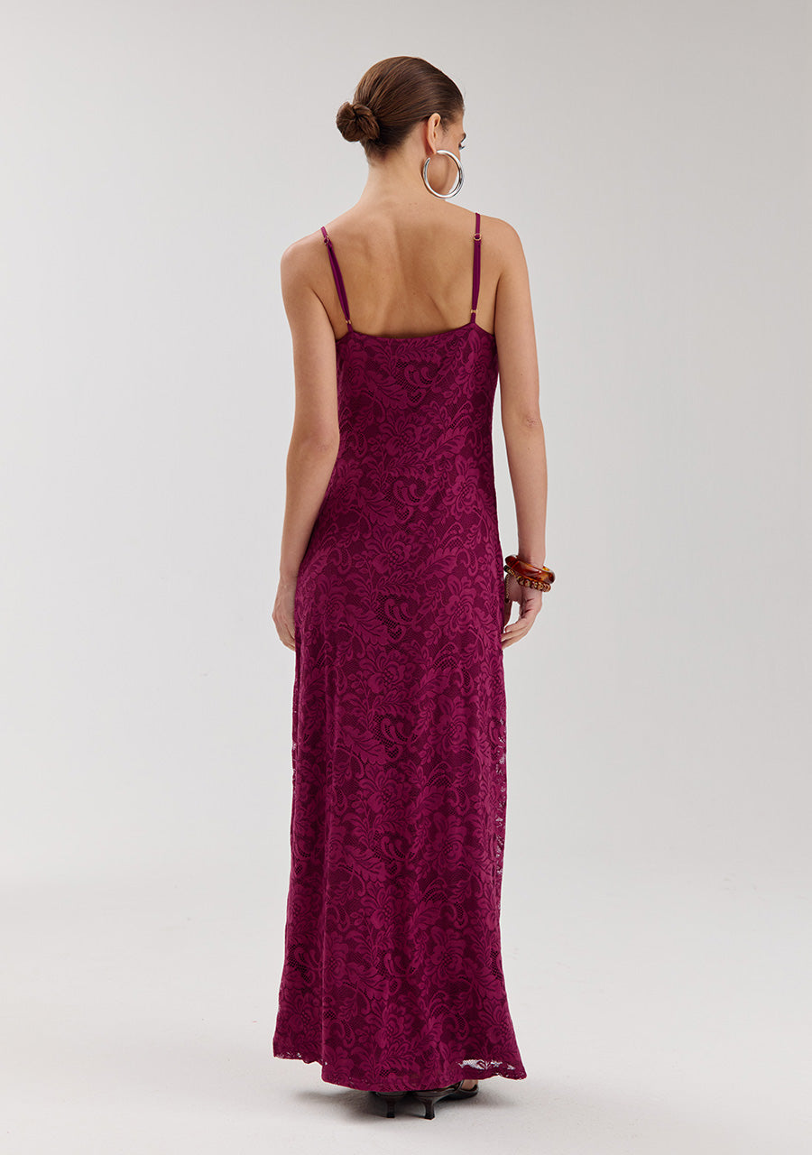 Jurk Vivien van Harper & Yve, kleur Cassis