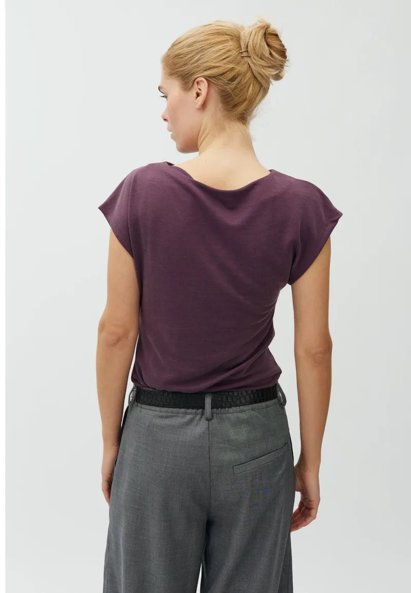 Banky-M van MbyM, kleur Deep Purple