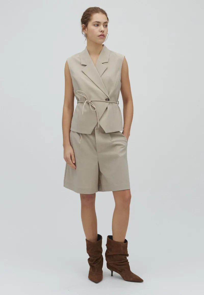 Guri van MbyM, kleur Light Sand