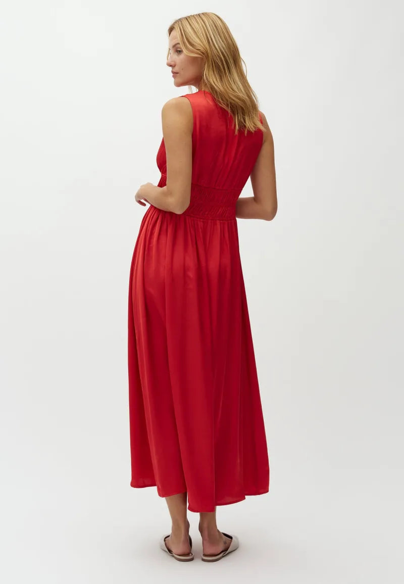 Marja-M van MbyM, kleur Rococco Red