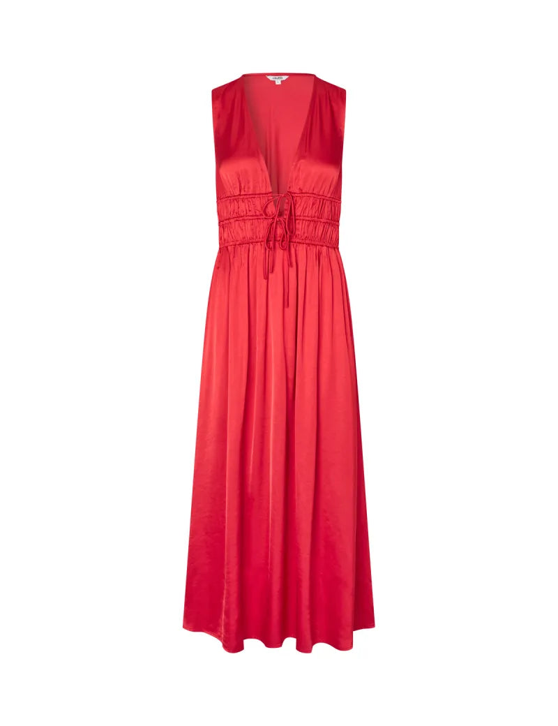 Marja-M van MbyM, kleur Rococco Red