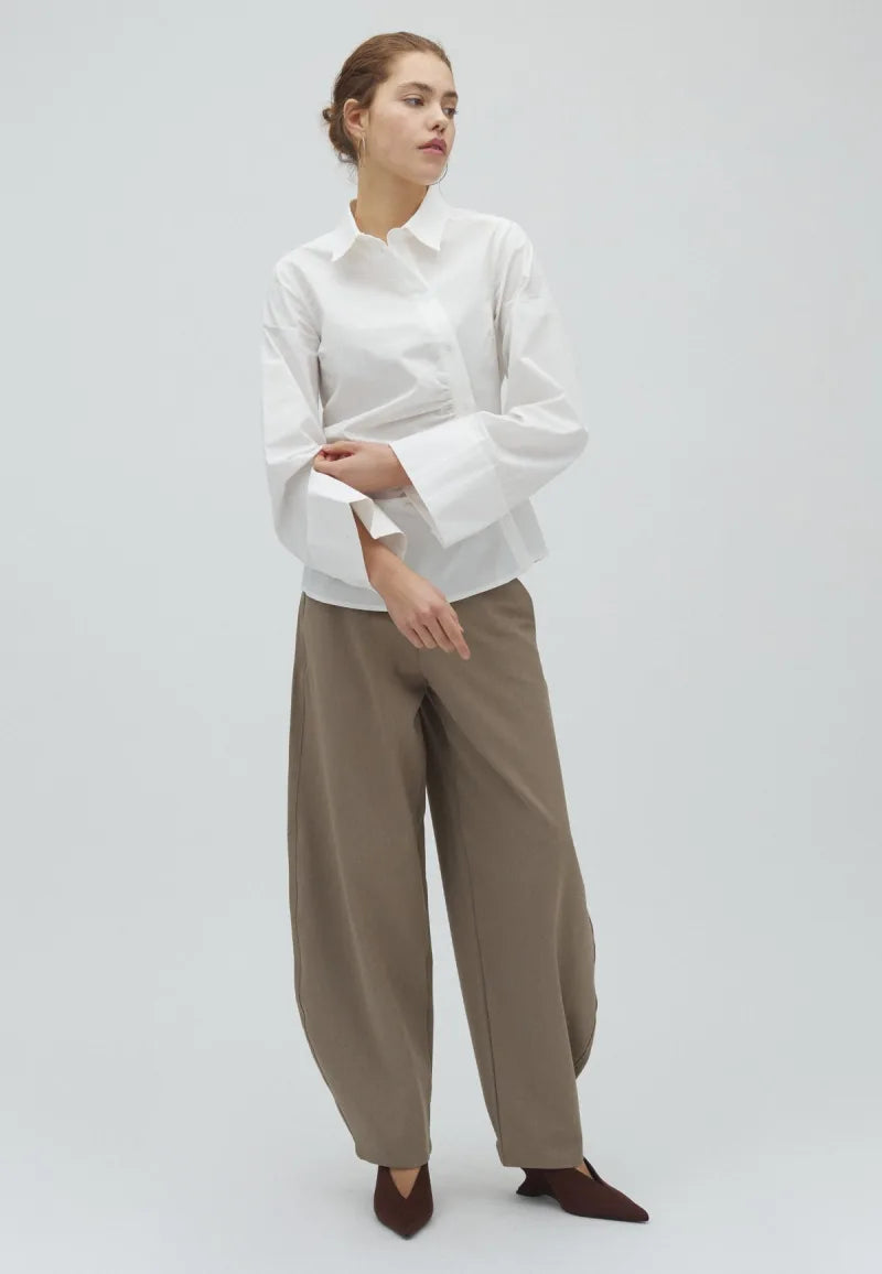 Silira-M Pant van MbyM, kleur Timber Wolf Mel