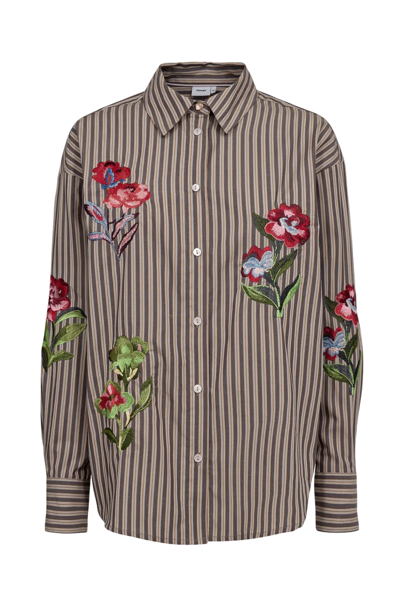 Nukacey Embroidery Shirt van Nümph, kleur Deep Taupe