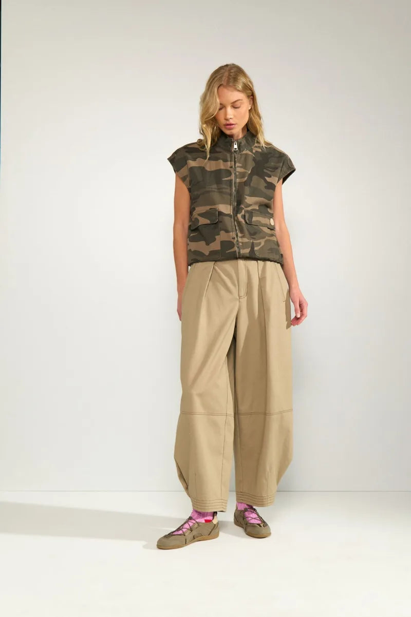 Nukatti Barrel Pants van Nümph, kleur Silv Er Mink
