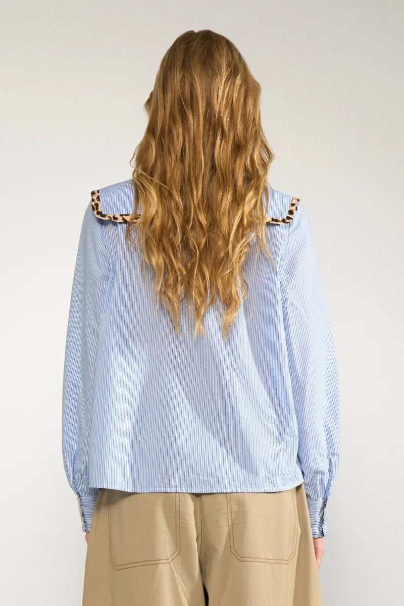 Numayana Shirt van Nümph, kleur Azurine