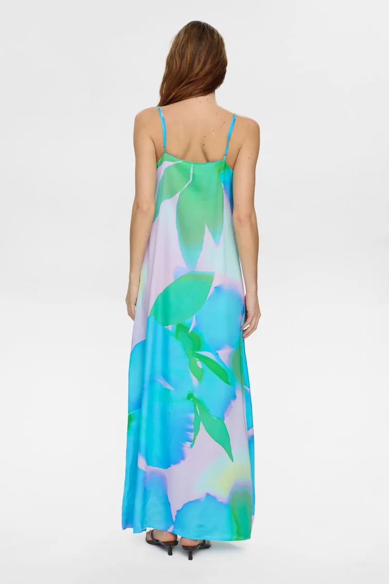 Nusunlee Dress van Nümph, kleur Orchid  Bloom