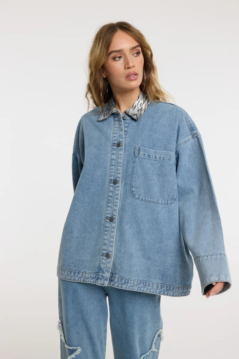 Denim Jacket Shia van Refined Department, kleur Light Blue