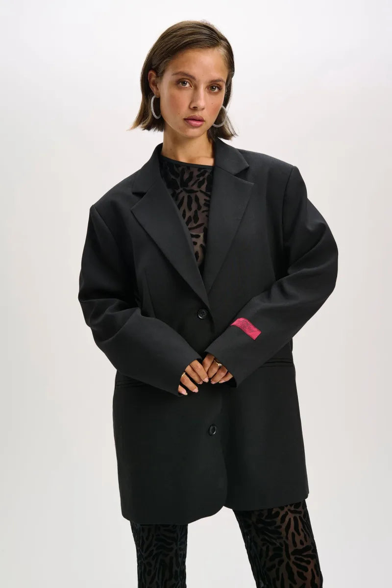 Oversized Blazer Leslie van Refined Department, kleur Black