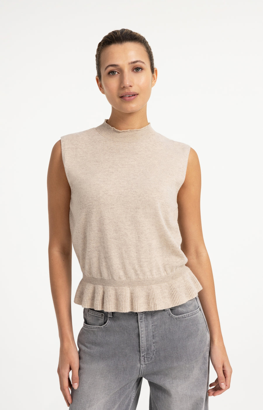 Mouwloze Gebreide Top Met Golvende Ribzoom van YAYA, kleur Light Beige Melange
