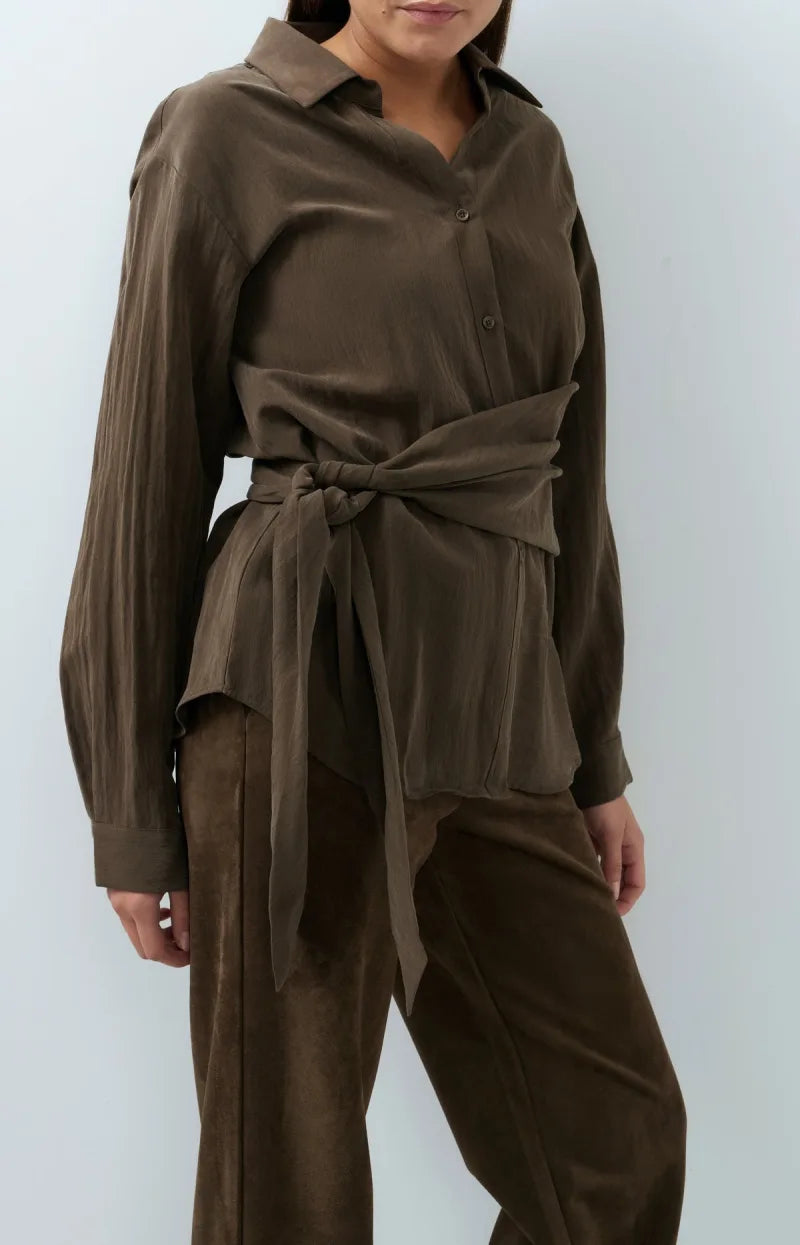Blouse Met Knoopdetail En Lange Mouwen van YAYA, kleur Slate Black Brown